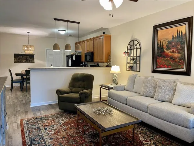 $289,000 | 150 Old Mill Road, Unit 329, Cartersville, GA 30120