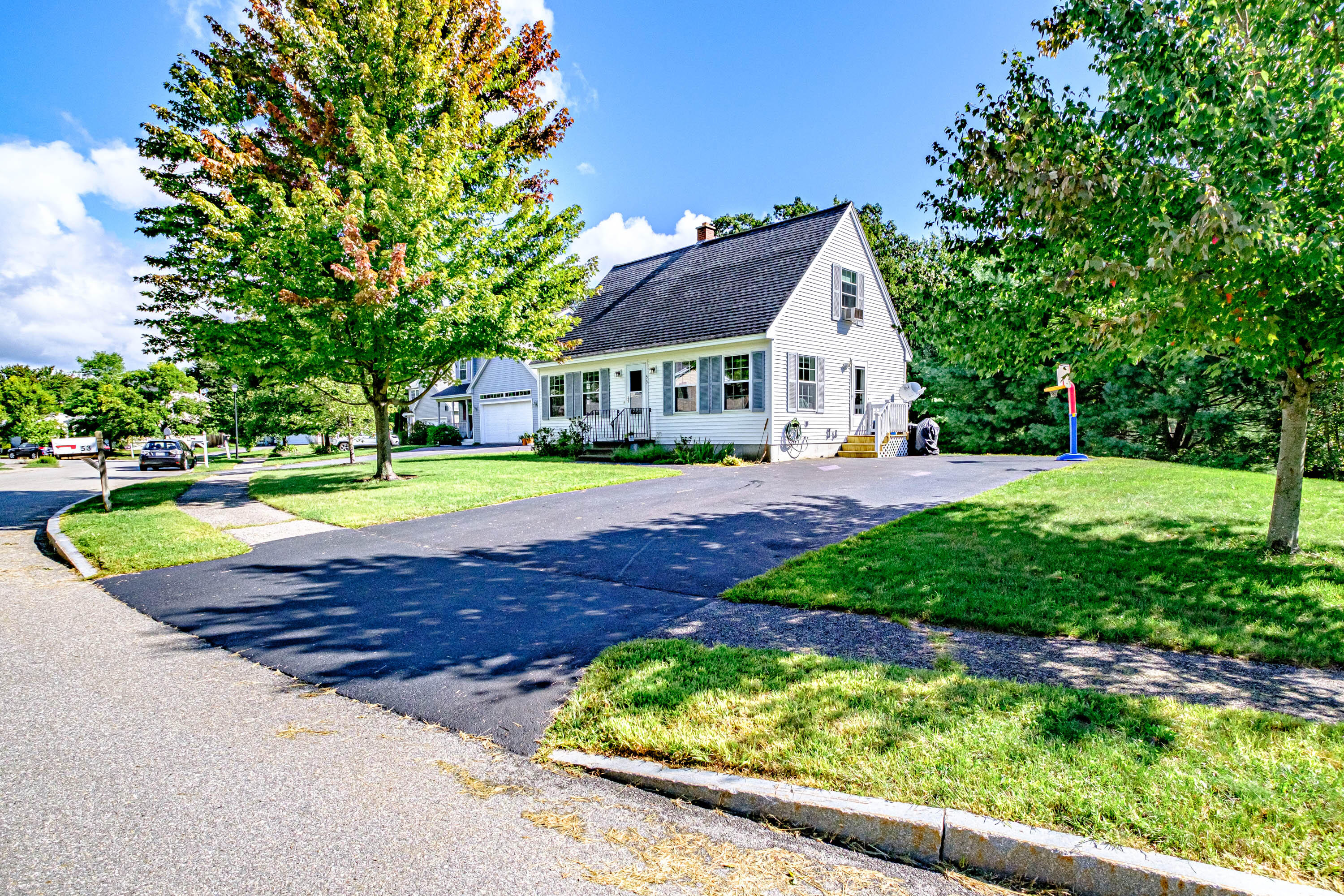 53 Ruby Lane Portland, ME 04103 - Photo 3 of 63 20220907gp-61002
