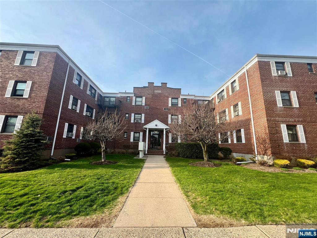 241 East Main Street, Unit 3A Bergenfield, NJ 07621 - Photo 1 of 14