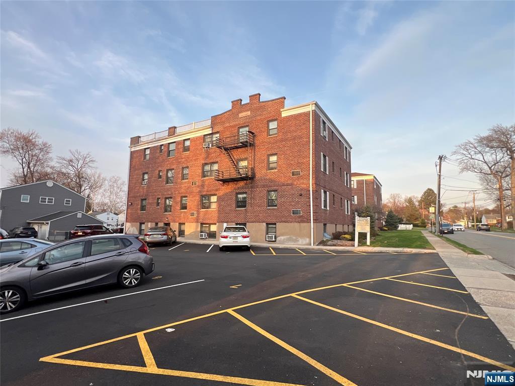241 East Main Street, Unit 3A Bergenfield, NJ 07621 - Photo 12 of 14