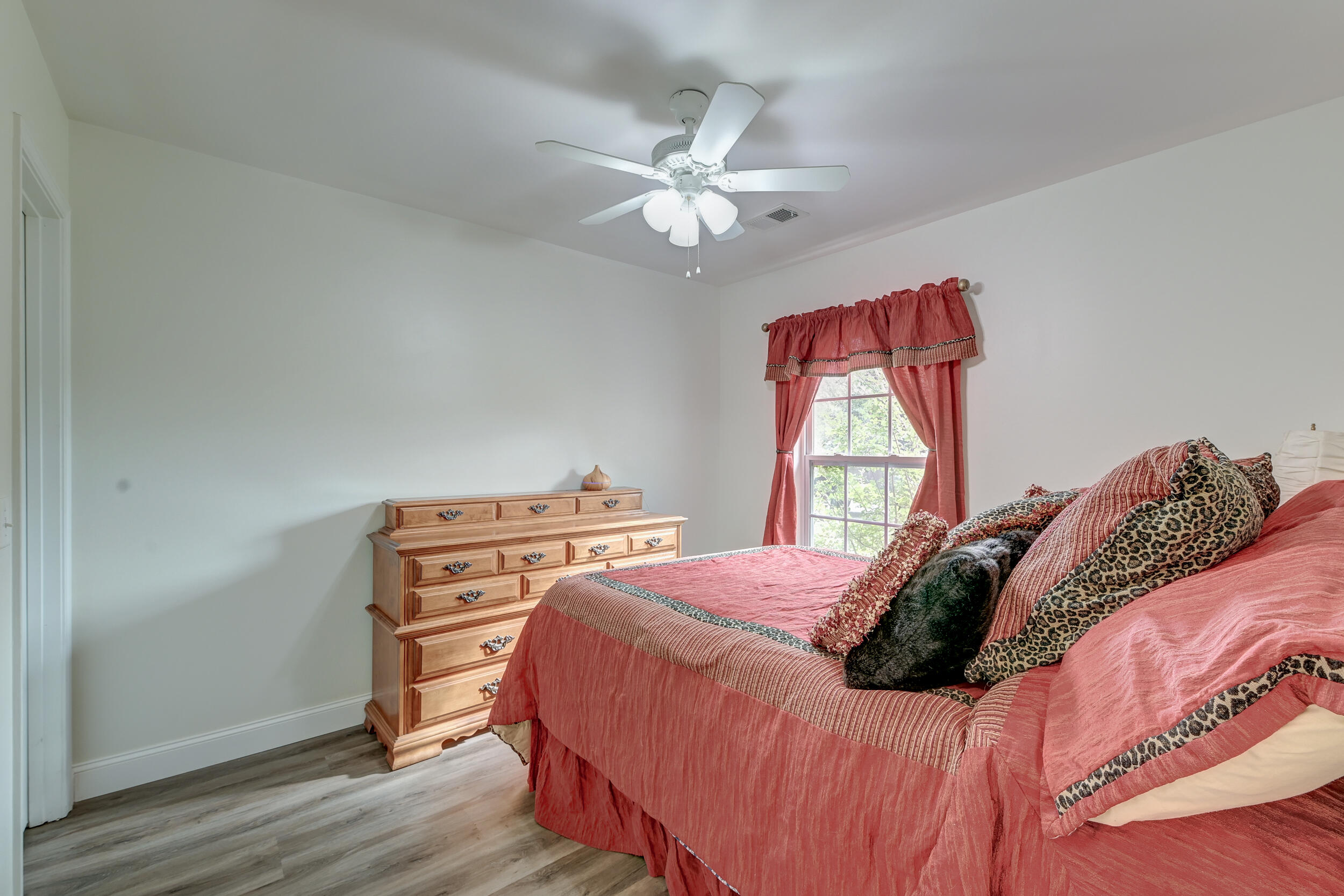 311 Deep River Road Summerville, SC 29486 - Photo 18 of 49 DSC_0735_6_7_8_9