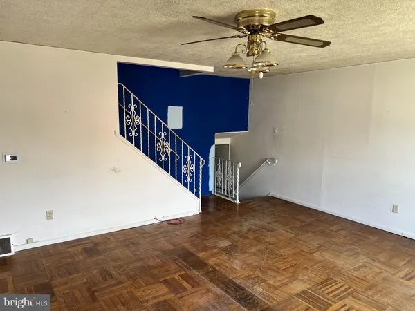 $139,900 | 105 Fronefield Avenue, Linwood, PA 19061