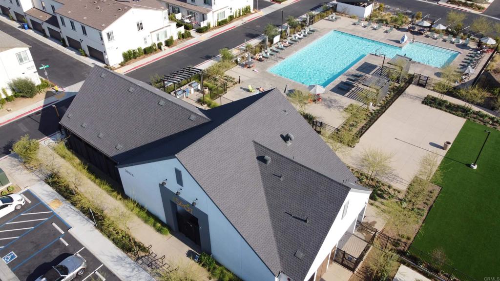 332 Seedling Way Fallbrook, CA 92028 - Photo 37 of 37 an aerial view of a house