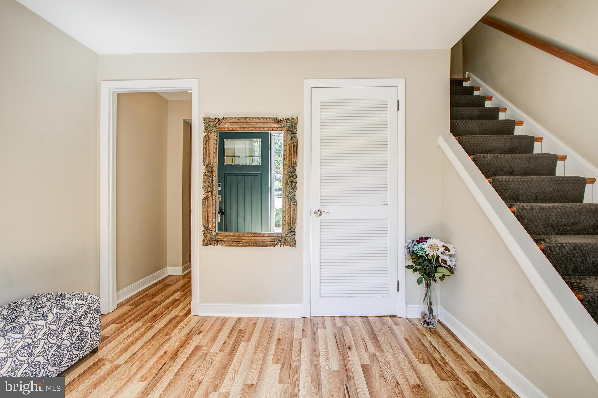 10715 Glenwild Road Silver Spring, MD 20901 - Photo 3 of 33
