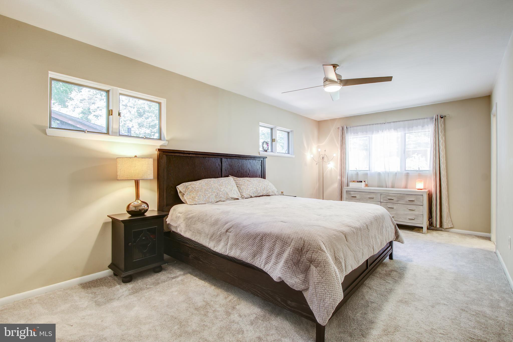 10715 Glenwild Road Silver Spring, MD 20901 - Photo 7 of 33