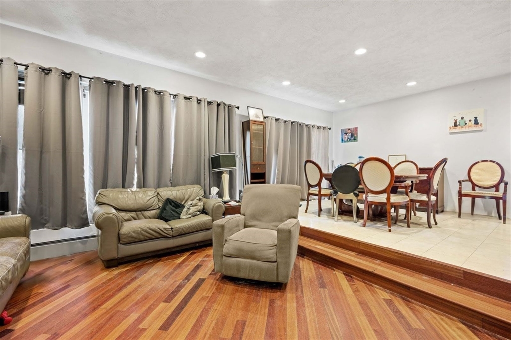 22 Hanson Road Saugus, MA 01906 - Photo 3 of 9 Gallery Image 3
