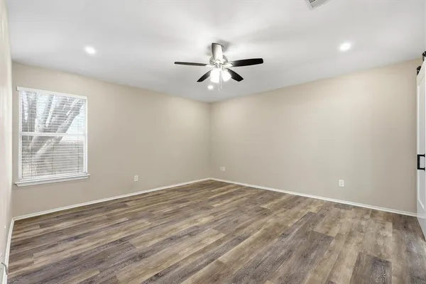 $2,050 | 7733 Liz Lane, Watauga, TX 76148