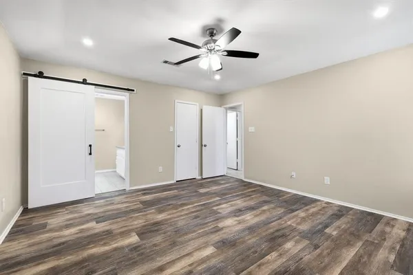 $2,050 | 7733 Liz Lane, Watauga, TX 76148