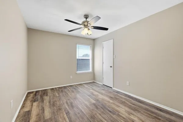 $2,050 | 7733 Liz Lane, Watauga, TX 76148