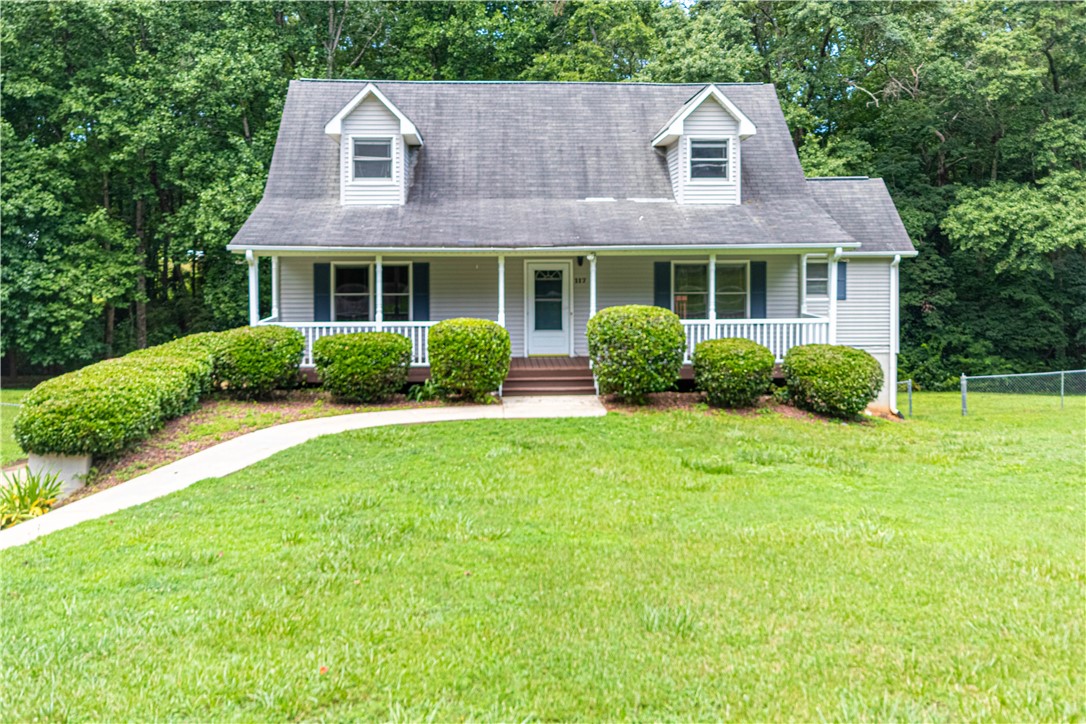 117 Knoxtowne Road Easley, SC 29640 - Photo 1 of 21