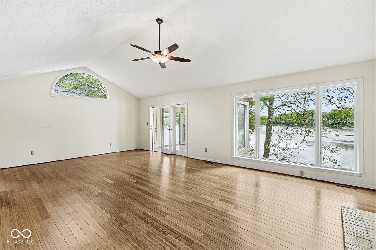 3307 Bay Rd N Drive Indianapolis, IN 46240 - Photo 15 of 57