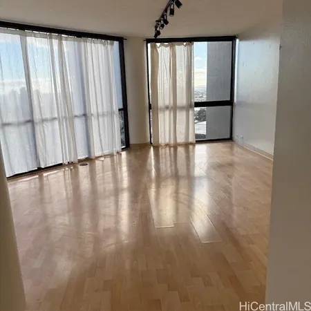 $2,500 | 2101 Nuuanu Avenue, Unit I603, Honolulu, HI 96817