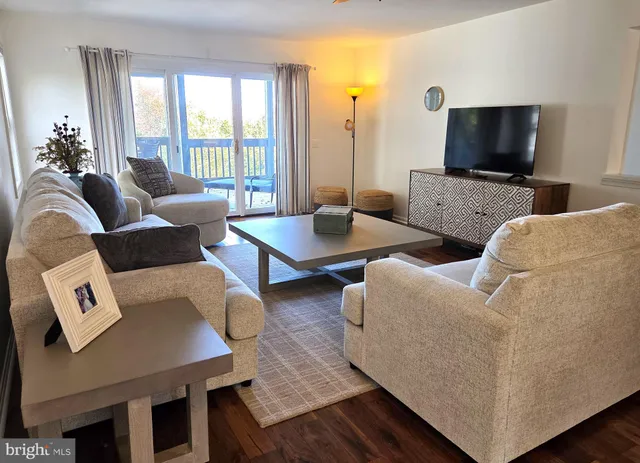 $329,500 | 10 Ericsson Avenue, Unit 31, Betterton, MD 21610