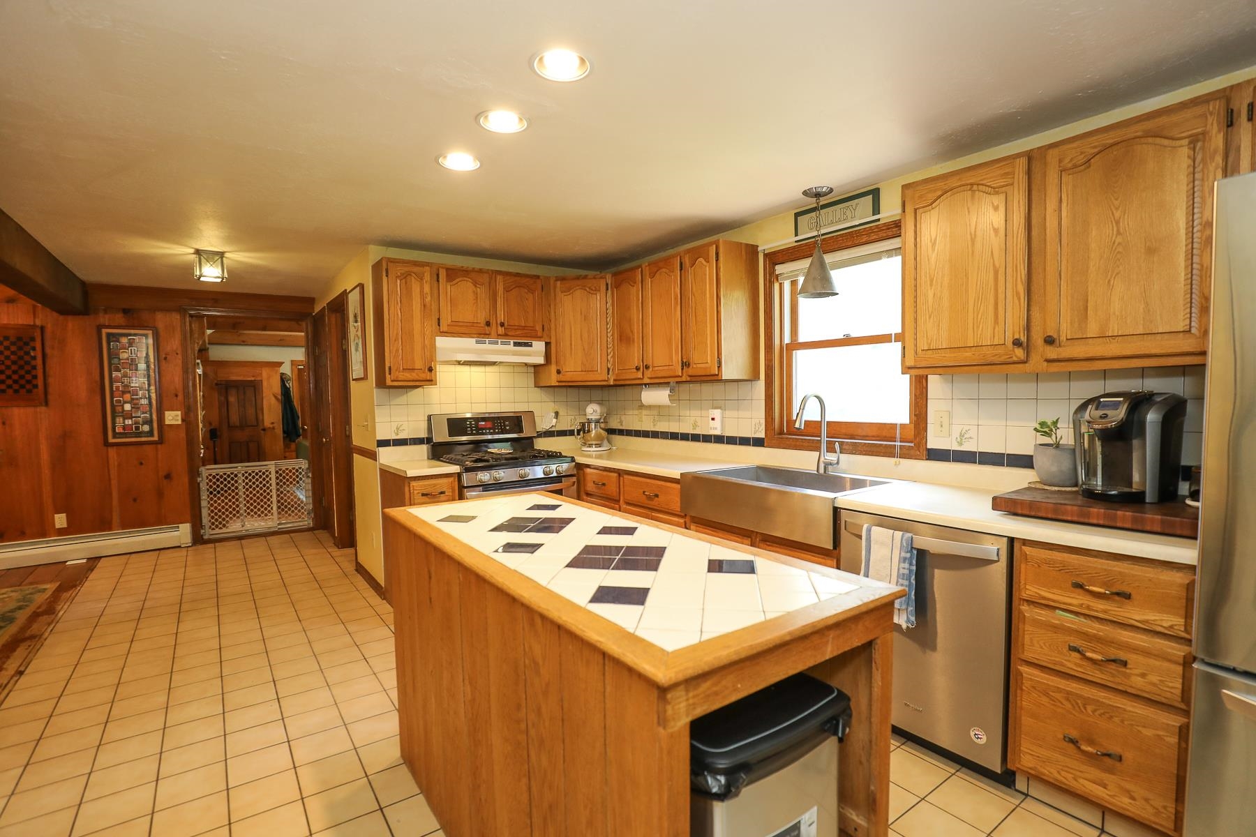 359 Weare Road New Boston, NH 03070 - Photo 11 of 39