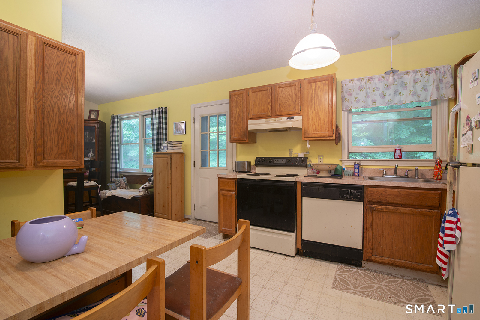 658 Shewville Road Ledyard, CT 06339 - Photo 6 of 12