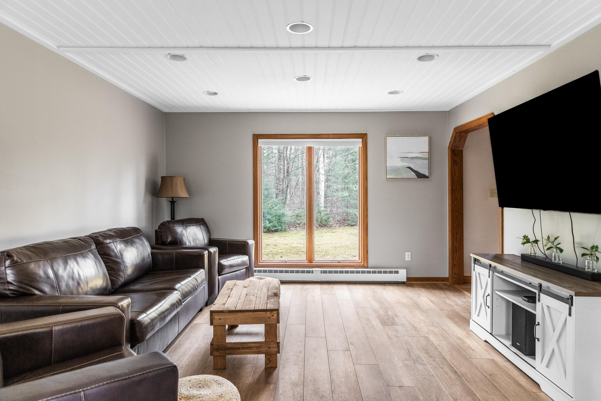 305 Monroe Road Hampden, ME 04444 - Photo 7 of 37 Monroe Interiors-6