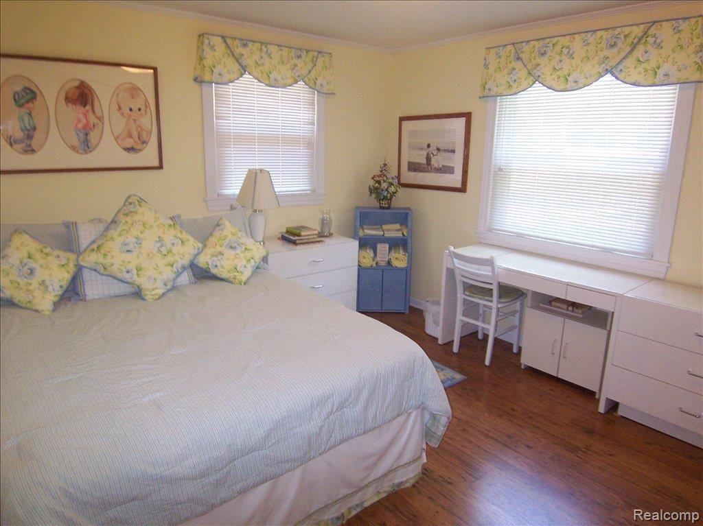 8943 Rucker Road Grosse Ile, MI 48138 - Photo 16 of 22 2nd Bedroom