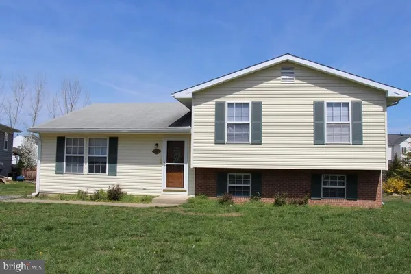 $2,295 | 8651 Chester Court, Easton, MD 21601