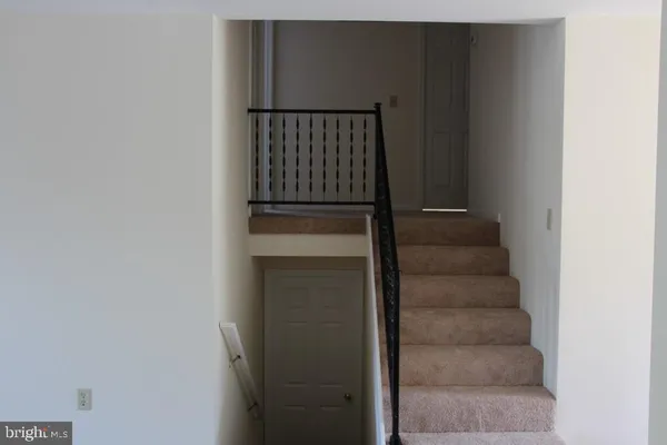 $2,295 | 8651 Chester Court, Easton, MD 21601