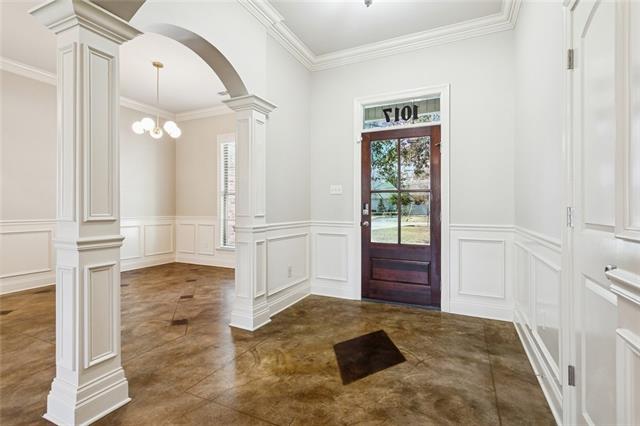 1017 Foy Street Mandeville, LA 70448 - Photo 2 of 18