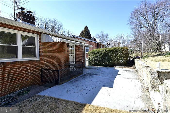 1005 Forest Glen Road Silver Spring, MD 20901 - Photo 18 of 26