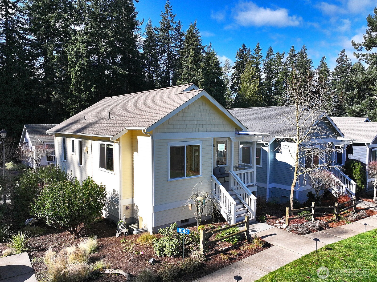 1043 Village Loop Langley, WA 98260 - Photo 3 of 40