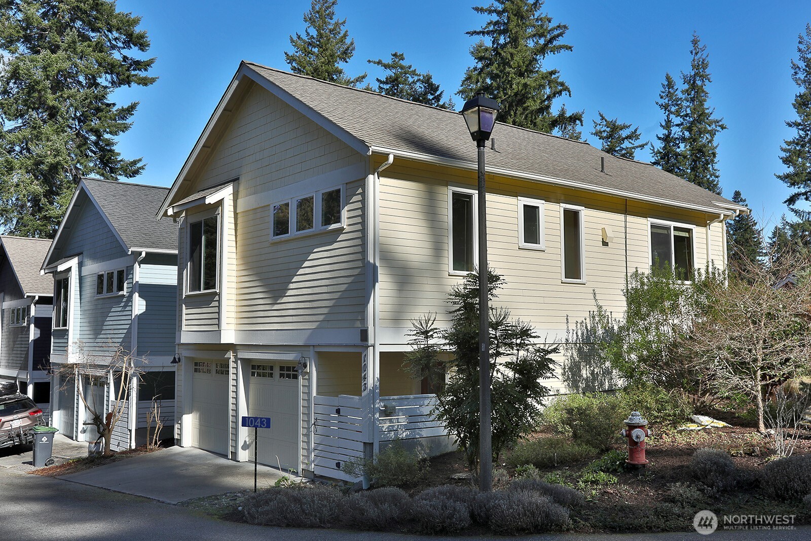 1043 Village Loop Langley, WA 98260 - Photo 5 of 40