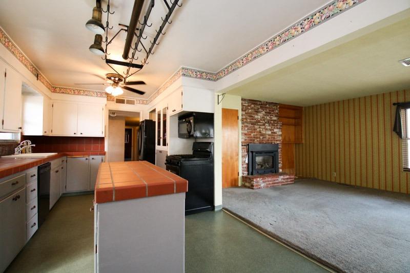 560 East Parlier Avenue Reedley, CA 93654 - Photo 23 of 77 Gallery Image 23