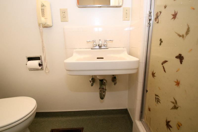 560 East Parlier Avenue Reedley, CA 93654 - Photo 29 of 77 Gallery Image 29