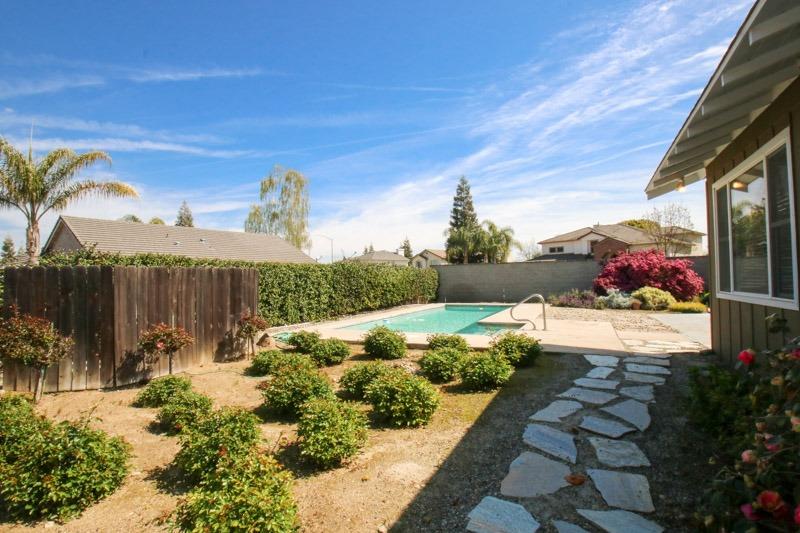 560 East Parlier Avenue Reedley, CA 93654 - Photo 49 of 77 Gallery Image 49