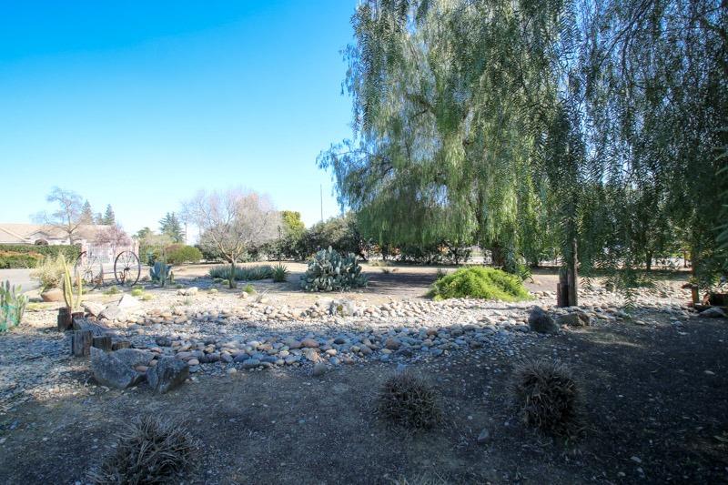 560 East Parlier Avenue Reedley, CA 93654 - Photo 69 of 77 Gallery Image 69