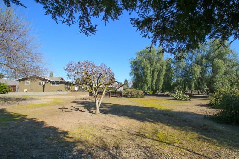 560 East Parlier Avenue Reedley, CA 93654 - Photo 76 of 77 Gallery Image 76