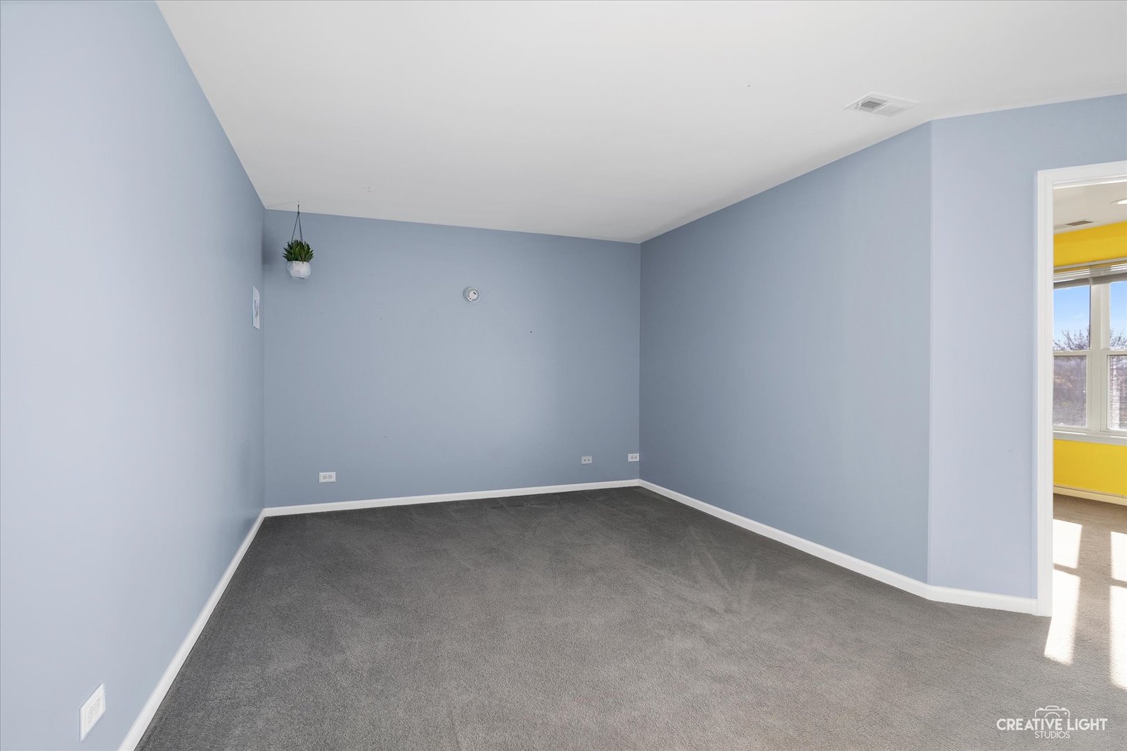 3126 Crystal Rock Road Naperville, IL 60564 - Photo 8 of 17