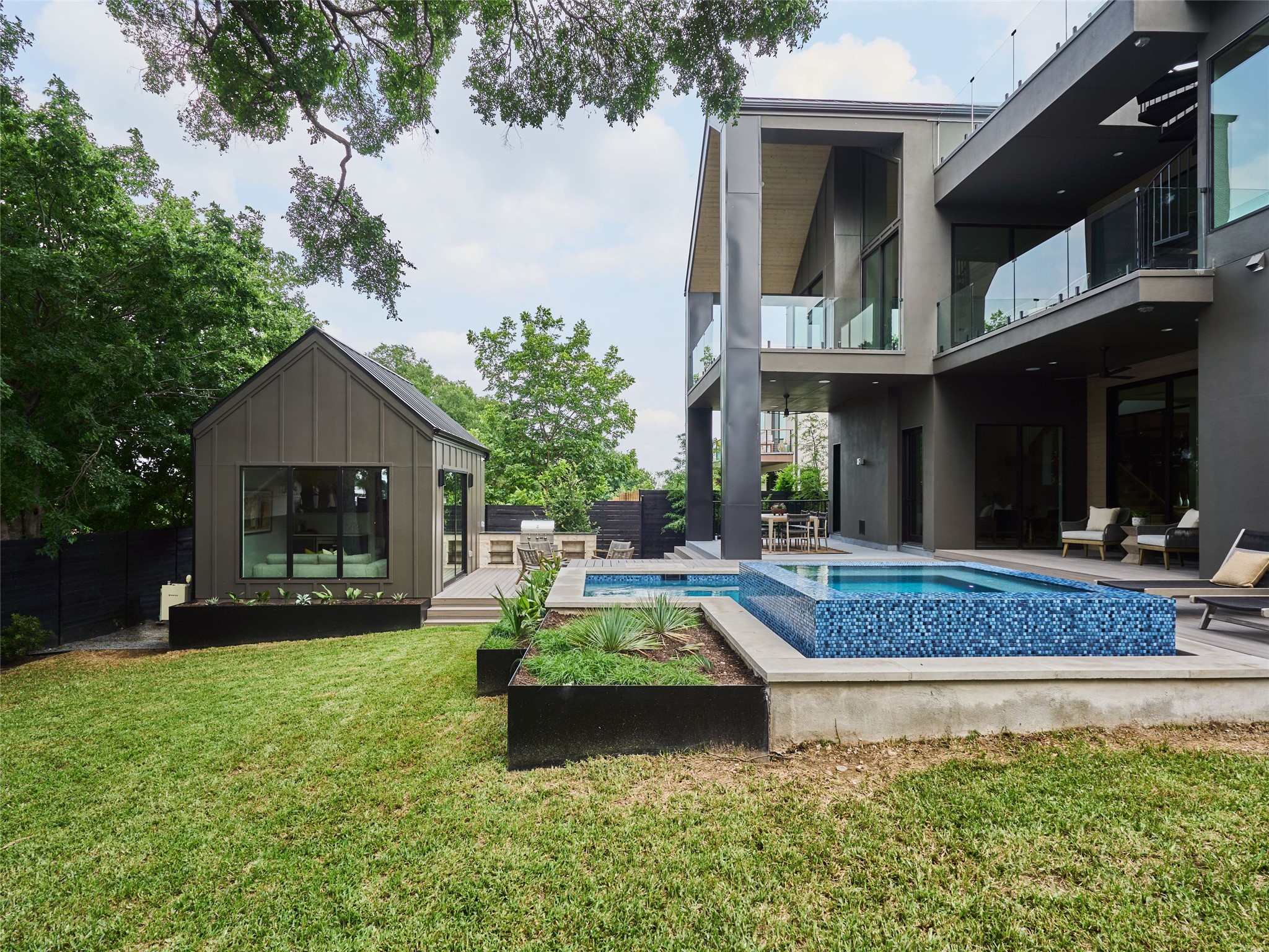 1602 Taylor Gaines Street Austin, TX 78741 - Photo 31 of 40