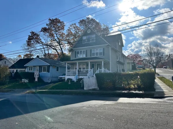 $1,600 | 105 South St Extension, Bristol, CT 06010