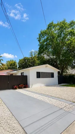 $2,500 | 7815 Northwest 5th Court, Unit 2, Miami, FL 33150