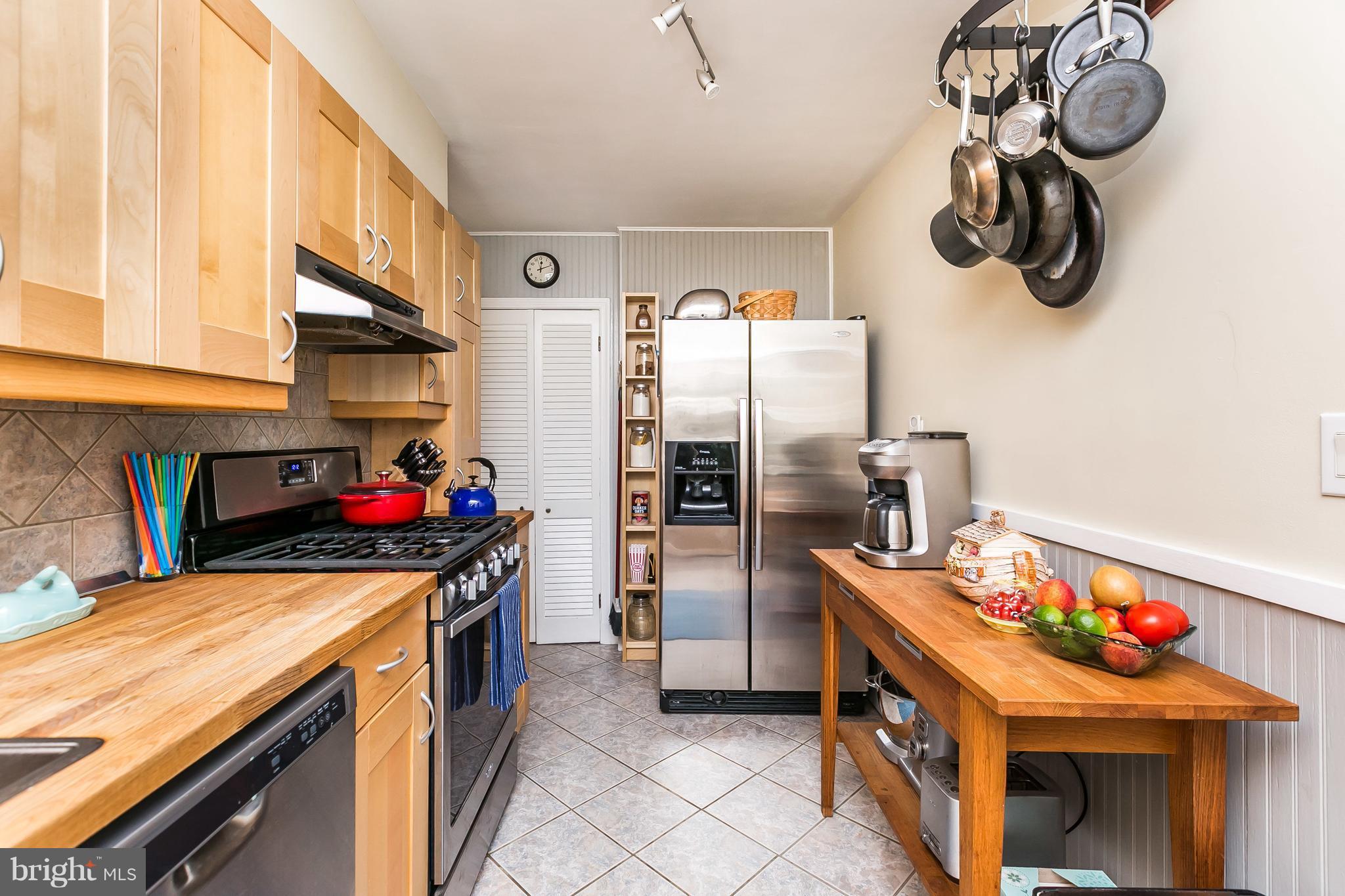 153 Stanmore Road Baltimore, MD 21212 - Photo 9 of 26 Kitchen