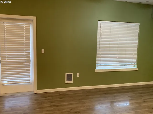 $230,000 | 10733 Northeast Red Wing Way, Unit 101, Hillsboro, OR 97006