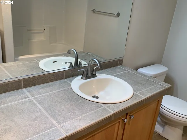 $230,000 | 10733 Northeast Red Wing Way, Unit 101, Hillsboro, OR 97006