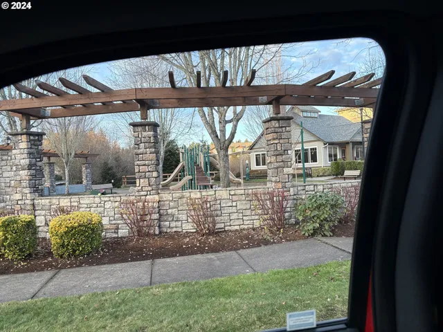 $230,000 | 10733 Northeast Red Wing Way, Unit 101, Hillsboro, OR 97006