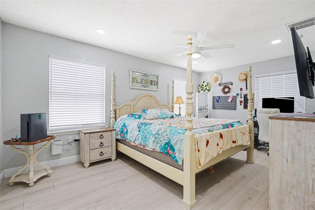 7547 Landmark Drive Spring Hill, FL 34606 - Photo 12 of 21