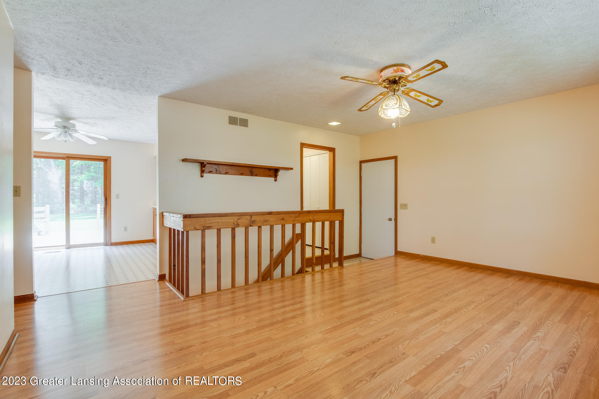 5975 Harper Road Holt, MI 48842 - Photo 4 of 34 5975_Harper_DOUG-54