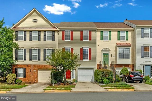 $605,000 | 2546 James Maury Drive, Herndon, VA 20171
