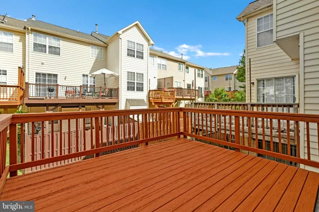 $605,000 | 2546 James Maury Drive, Herndon, VA 20171