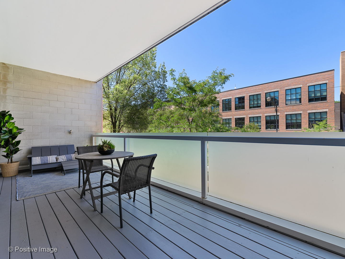 1711 West Division Street, Unit 203 Chicago, IL 60622 - Photo 11 of 28