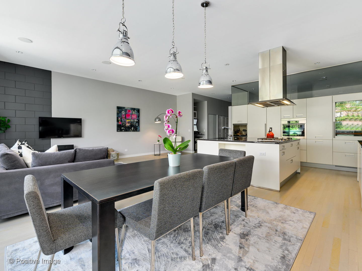 1711 West Division Street, Unit 203 Chicago, IL 60622 - Photo 12 of 28