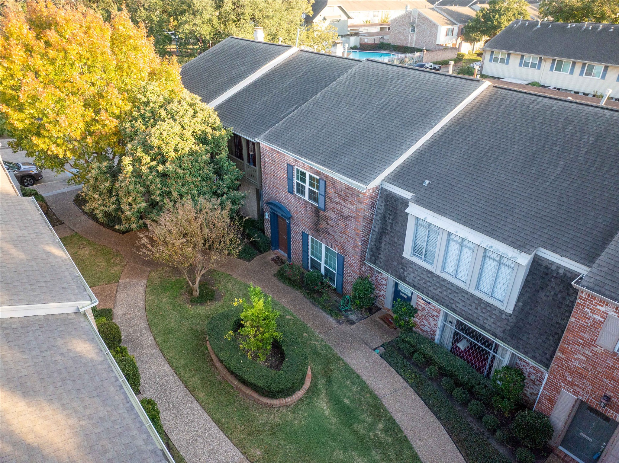 2061 Winrock Boulevard, Unit 53 Houston, TX 77057 - Photo 1 of 29