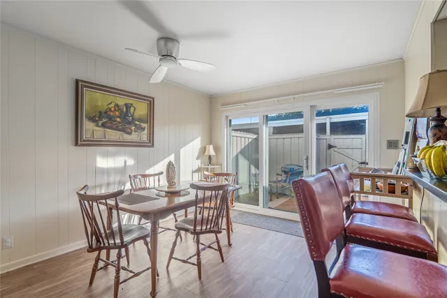 $235,700 | 2061 Winrock Boulevard, Unit 53, Houston, TX 77057