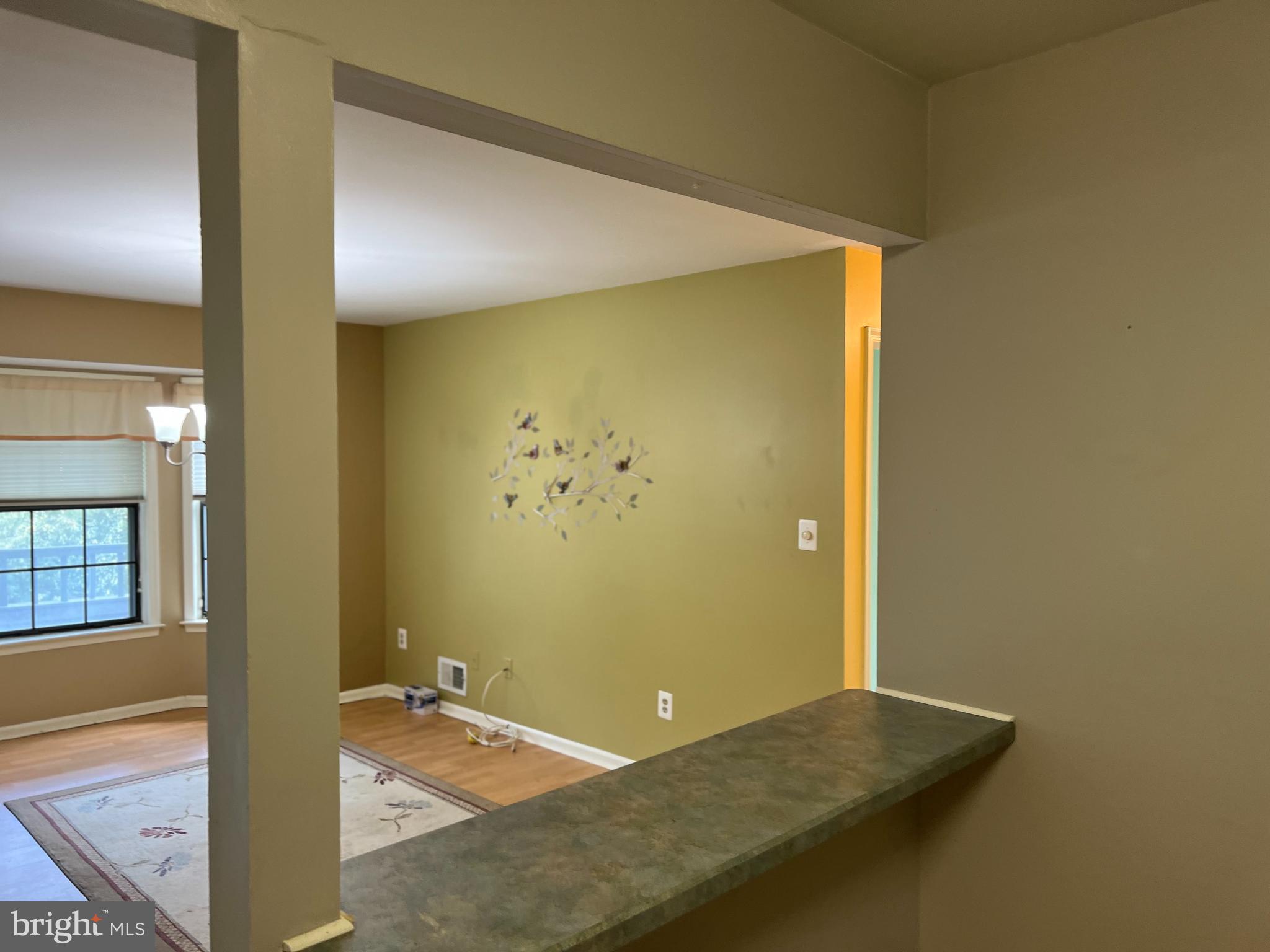 809 Woodhaven Drive Edison, NJ 08817 - Photo 13 of 40