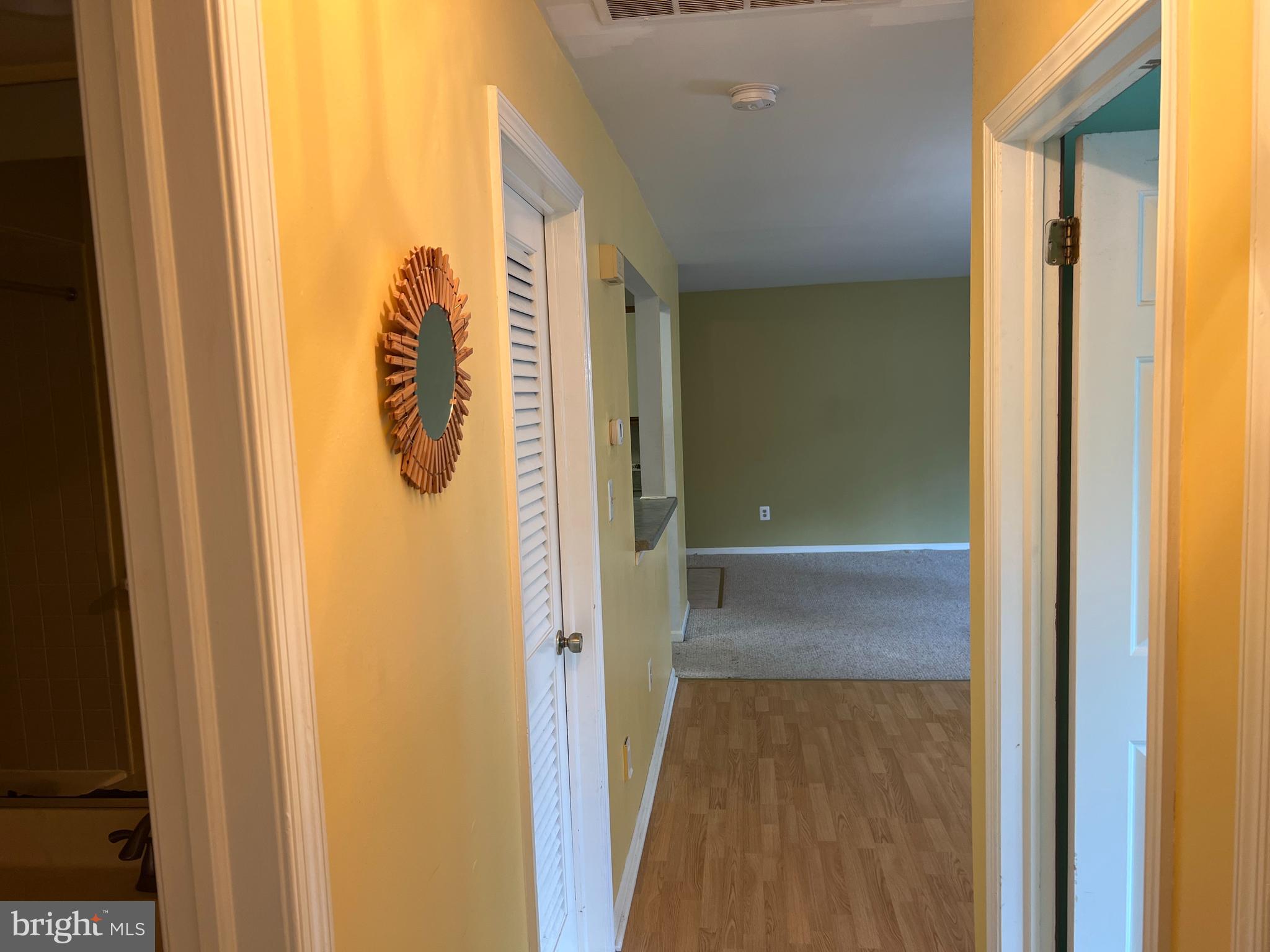 809 Woodhaven Drive Edison, NJ 08817 - Photo 16 of 40